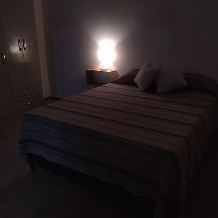 Departamento Amoblado Lejlighed Villa María Eksteriør billede